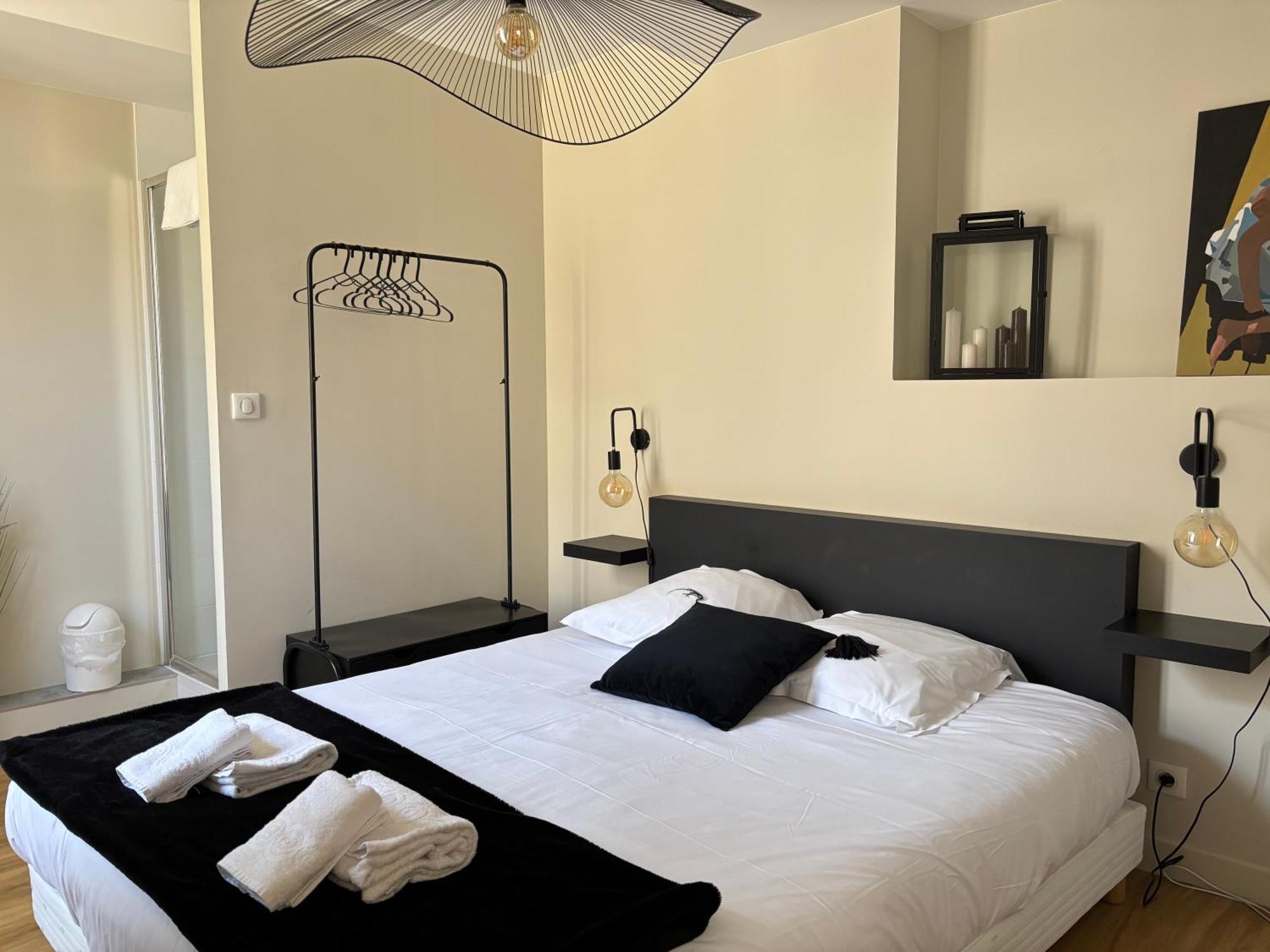 Bajocasse Apt Duplex Spacieux 3 Ch 2 Sdb Cosy Plein Centre Bayeux Decoration Elegante Proche Plages Du Debarquement 外观 照片