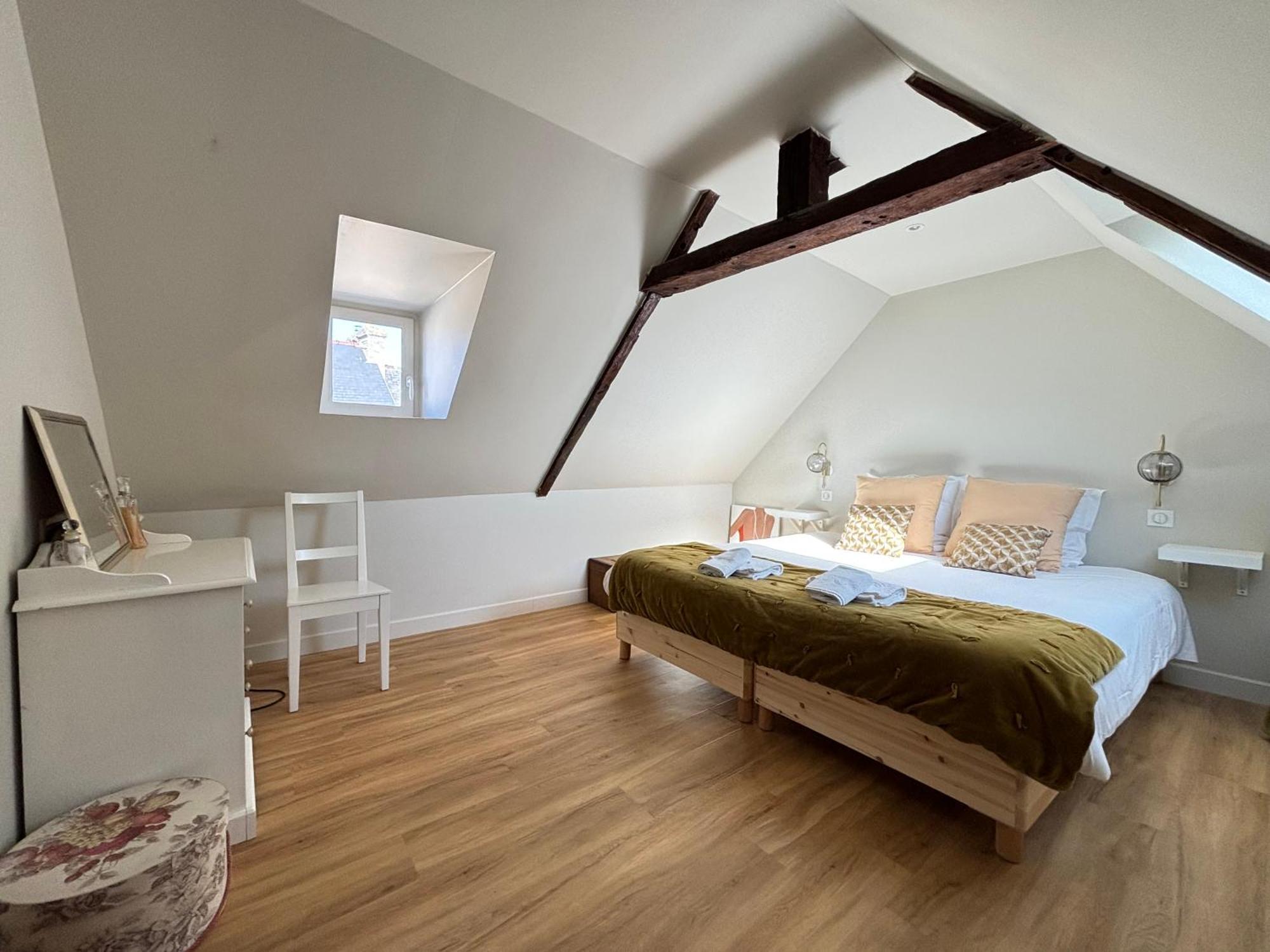 Bajocasse Apt Duplex Spacieux 3 Ch 2 Sdb Cosy Plein Centre Bayeux Decoration Elegante Proche Plages Du Debarquement 外观 照片