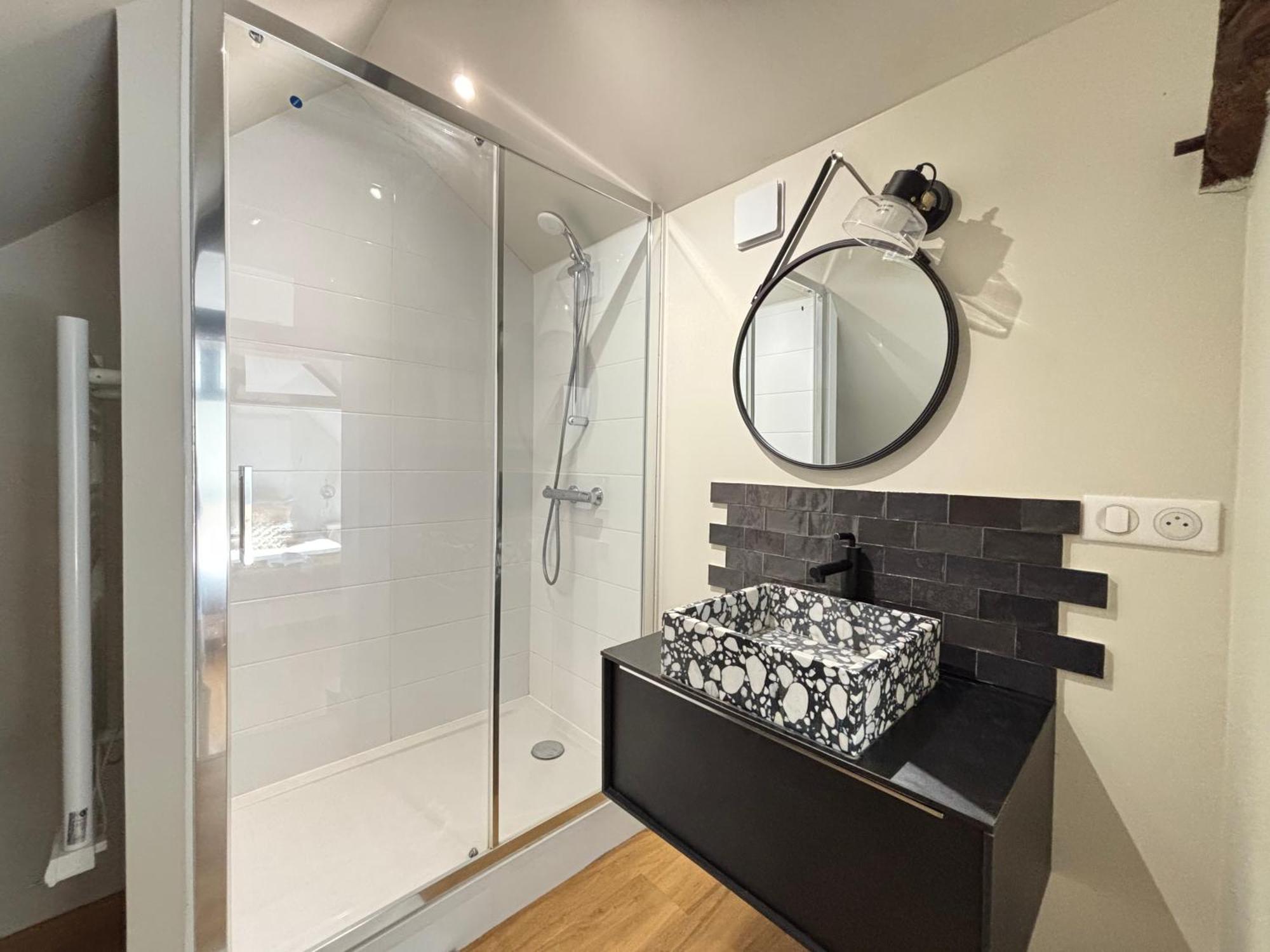 Bajocasse Apt Duplex Spacieux 3 Ch 2 Sdb Cosy Plein Centre Bayeux Decoration Elegante Proche Plages Du Debarquement 外观 照片